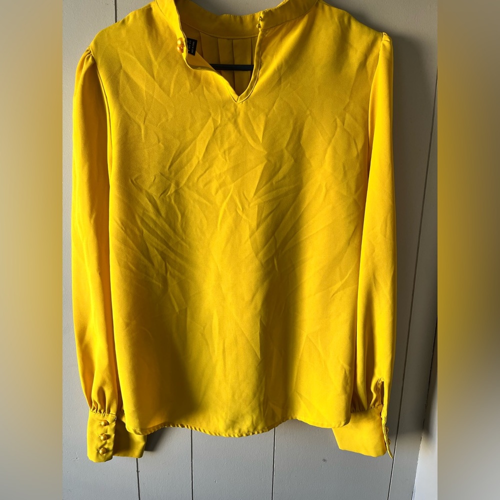Yellow Button-Cuff Women's Top SHEIN - Picture 5 of 9